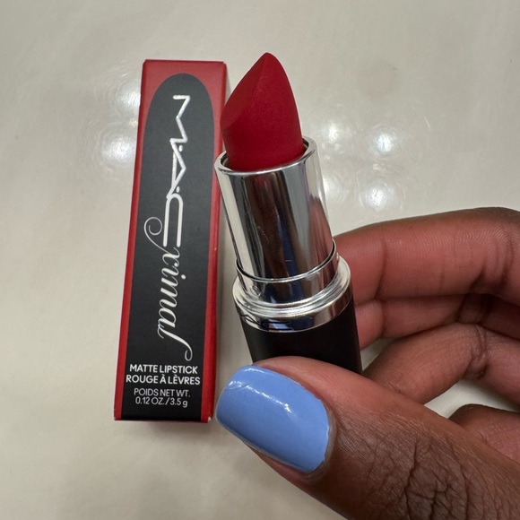 Red Mac Ximal Matte Lipstick! - Picture 5 of 5